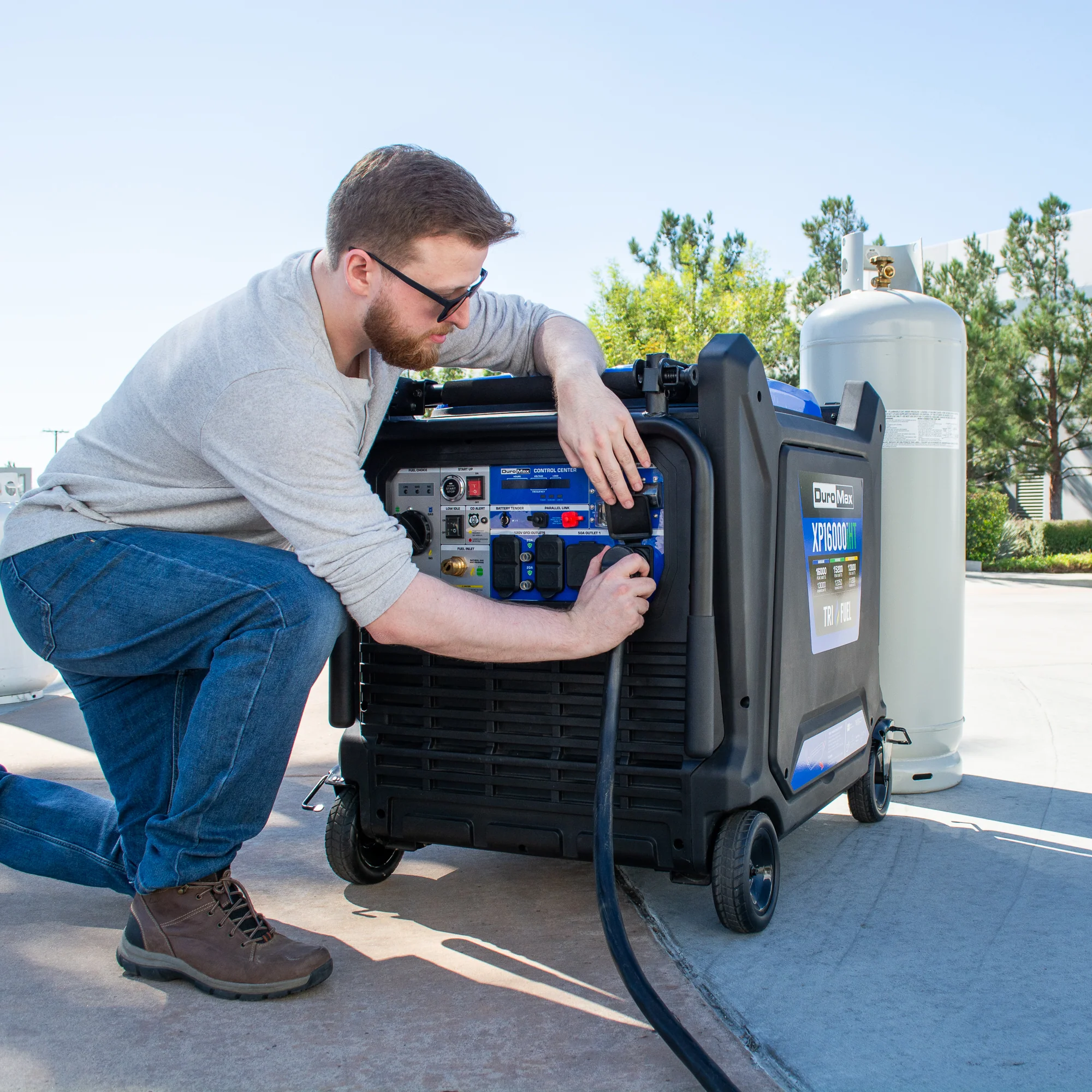 16,000 Watt Portable Tri Fuel Inverter Generator - Quiet, Low THD - Image 9