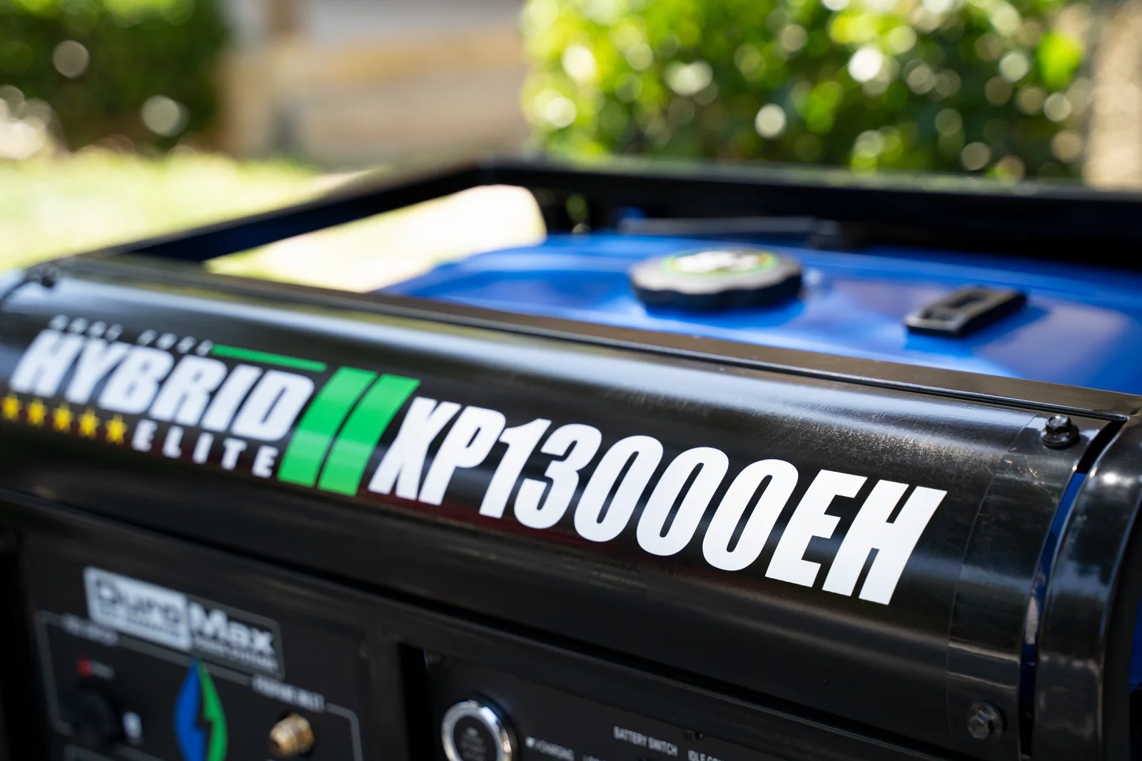 13,000 Watt Dual Fuel Portable Generator - Image 38